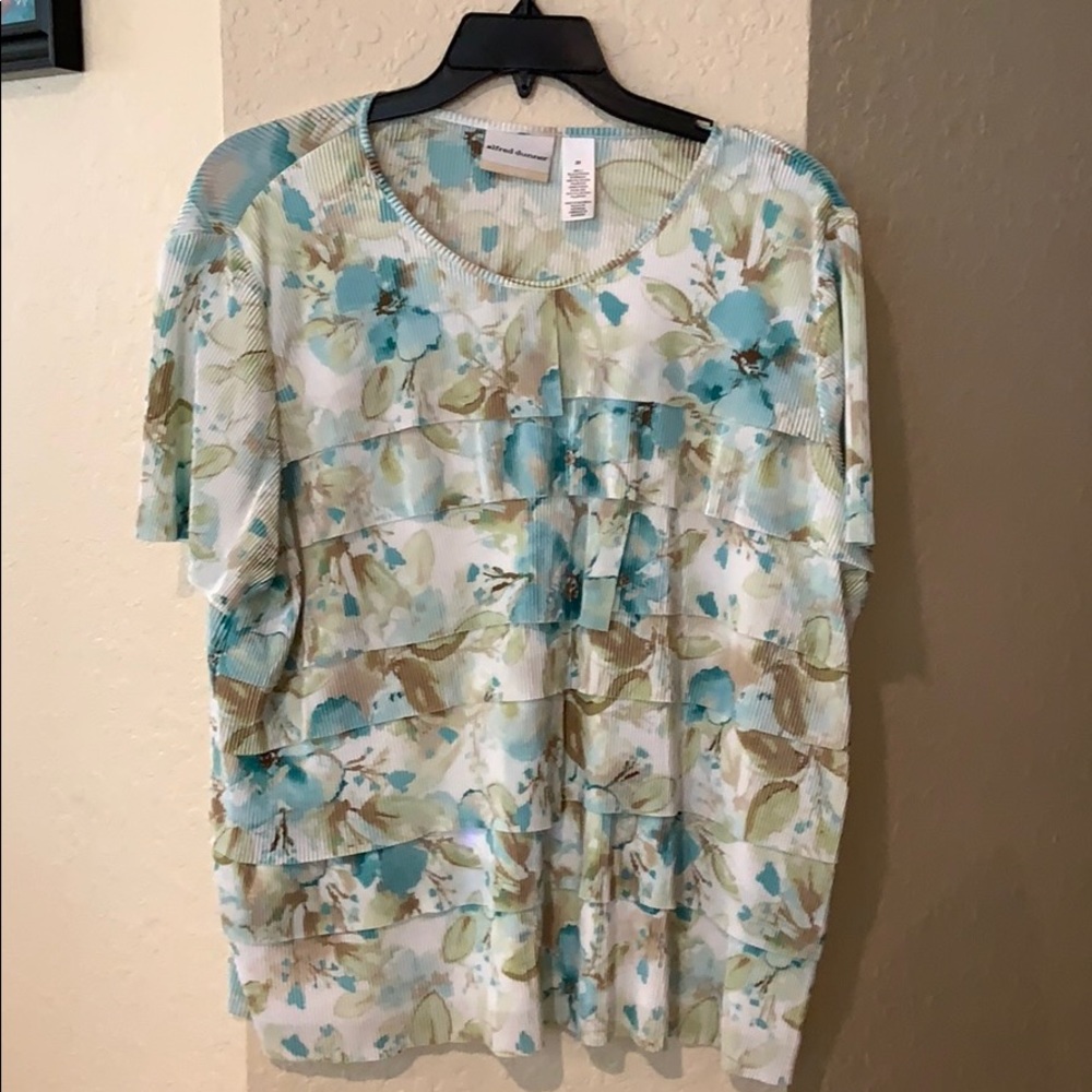 Alfred Dunner shell top